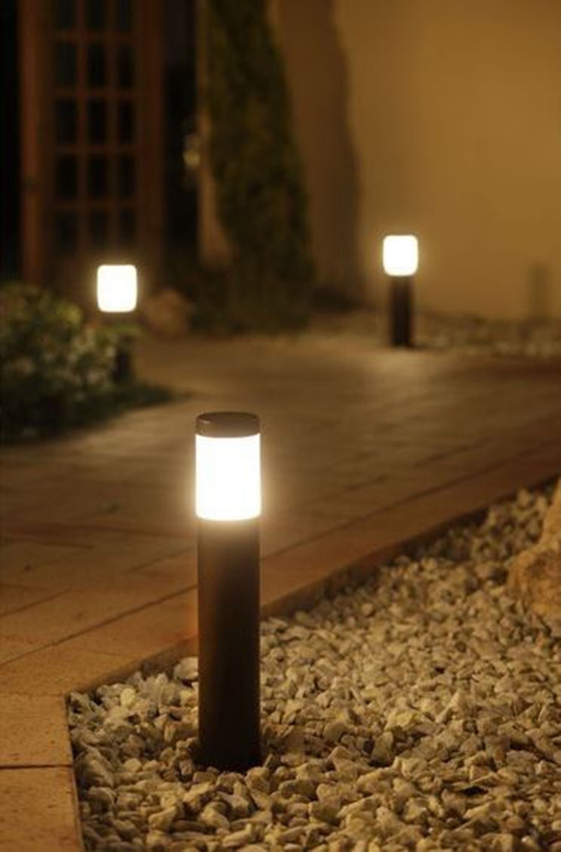 Đèn LED sân vườn có độ bền vượt trội, hỗ trợ tiết kiệm điện năng